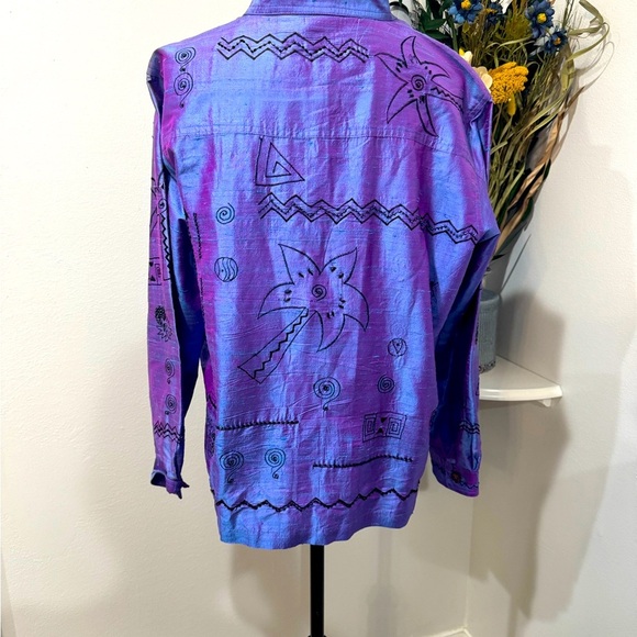 Bleu Bayou Silk Shirt/ Purple/Blue, Button-Up, decorative beads Size Large - Picture 5 of 9